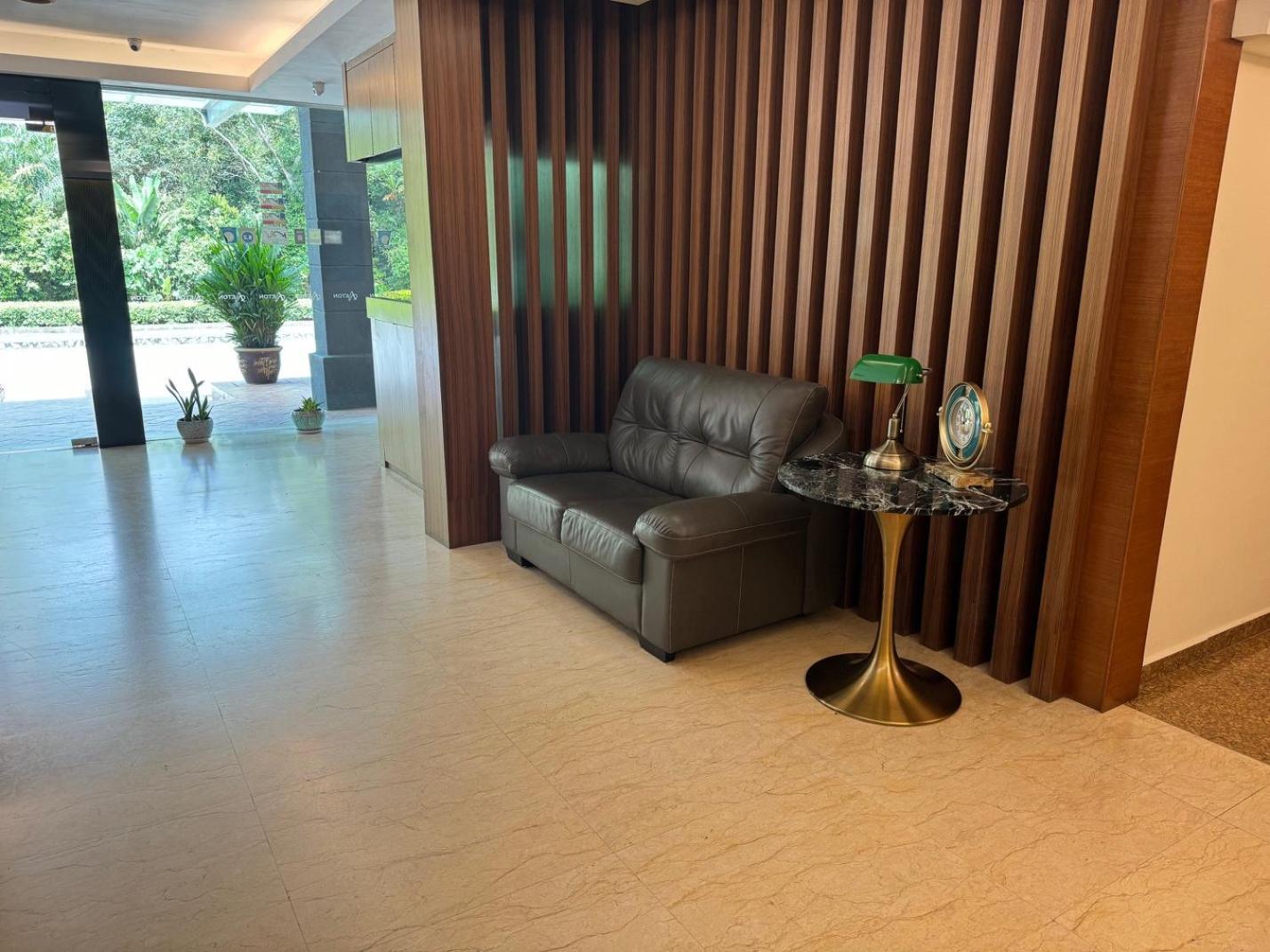Aeton Hotel Nilai Bagian luar foto